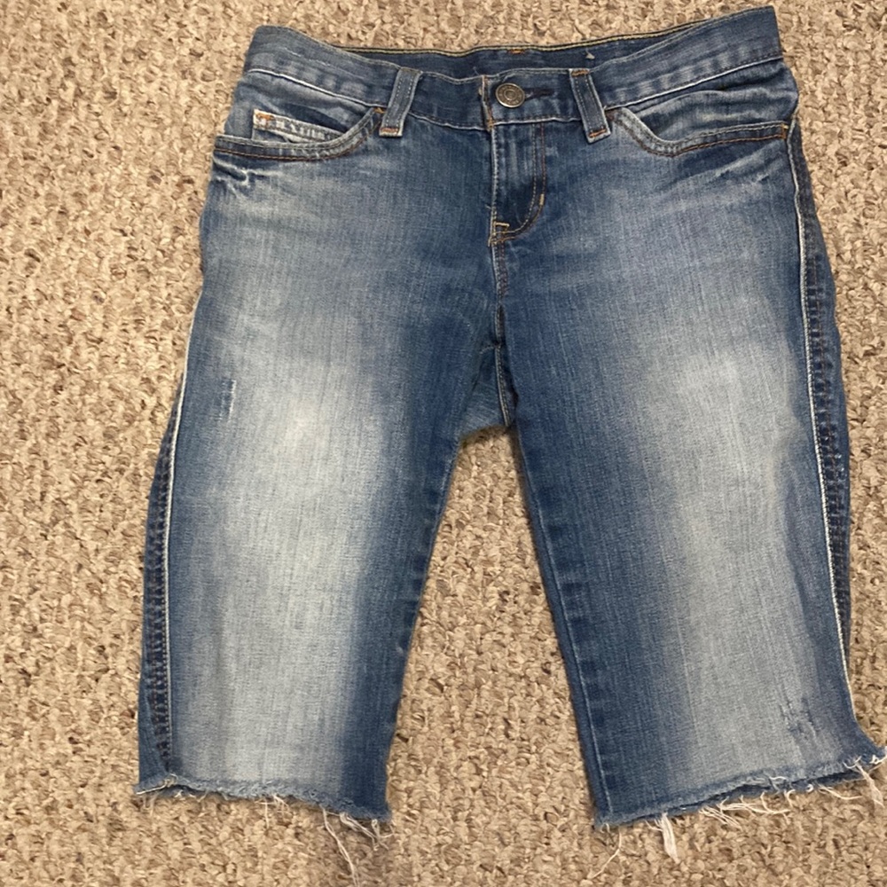 Trendy Gap bermuda demin cut offs size 0